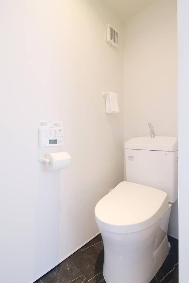 Bhotel Komachi - Breakfast Included - Central Stay Хирошима Екстериор снимка